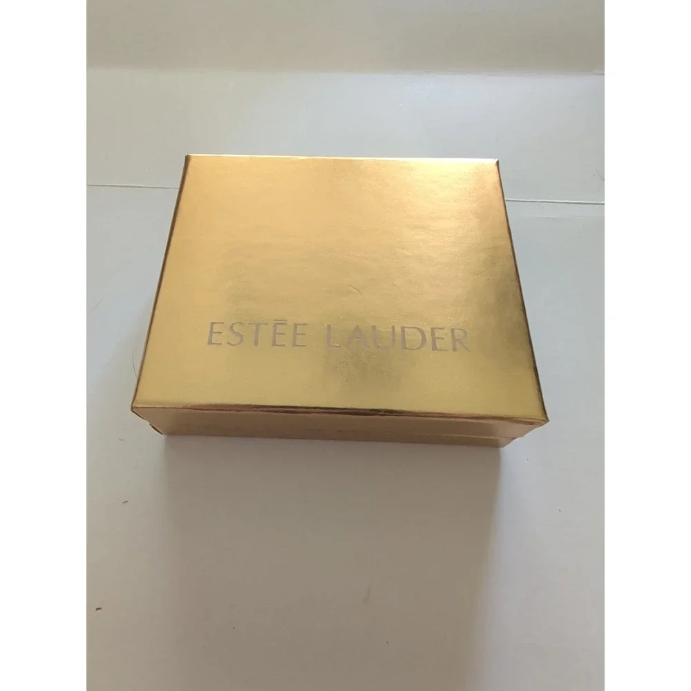 Vintage Estee Lauder Pressed Powder Compact Columbus Day Discovery 1992 Map Gold